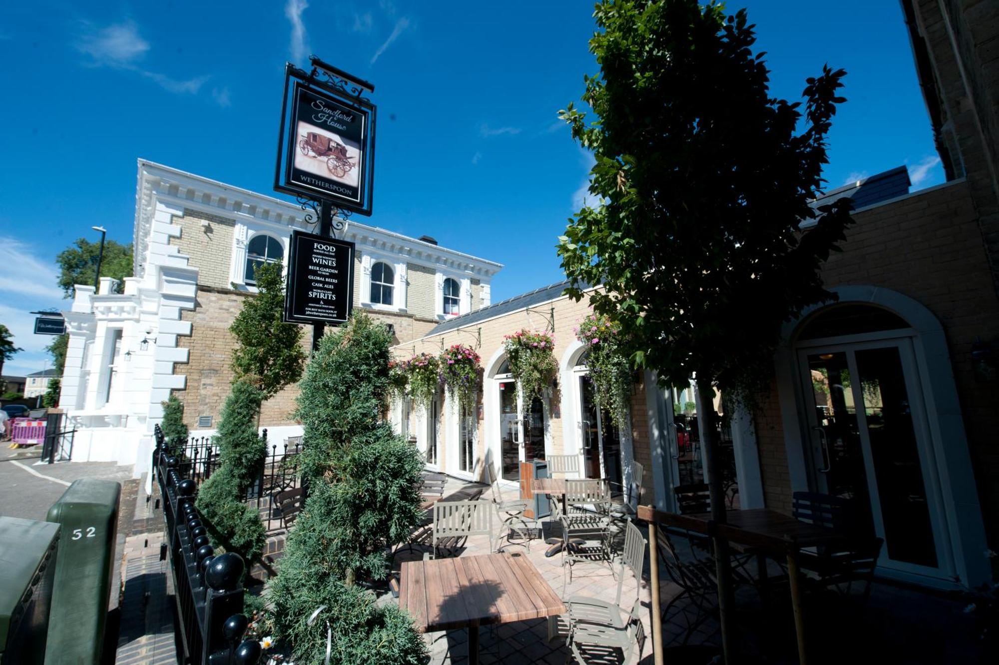 Sandford House Hotel Wetherspoon هنتينجتون المظهر الخارجي الصورة