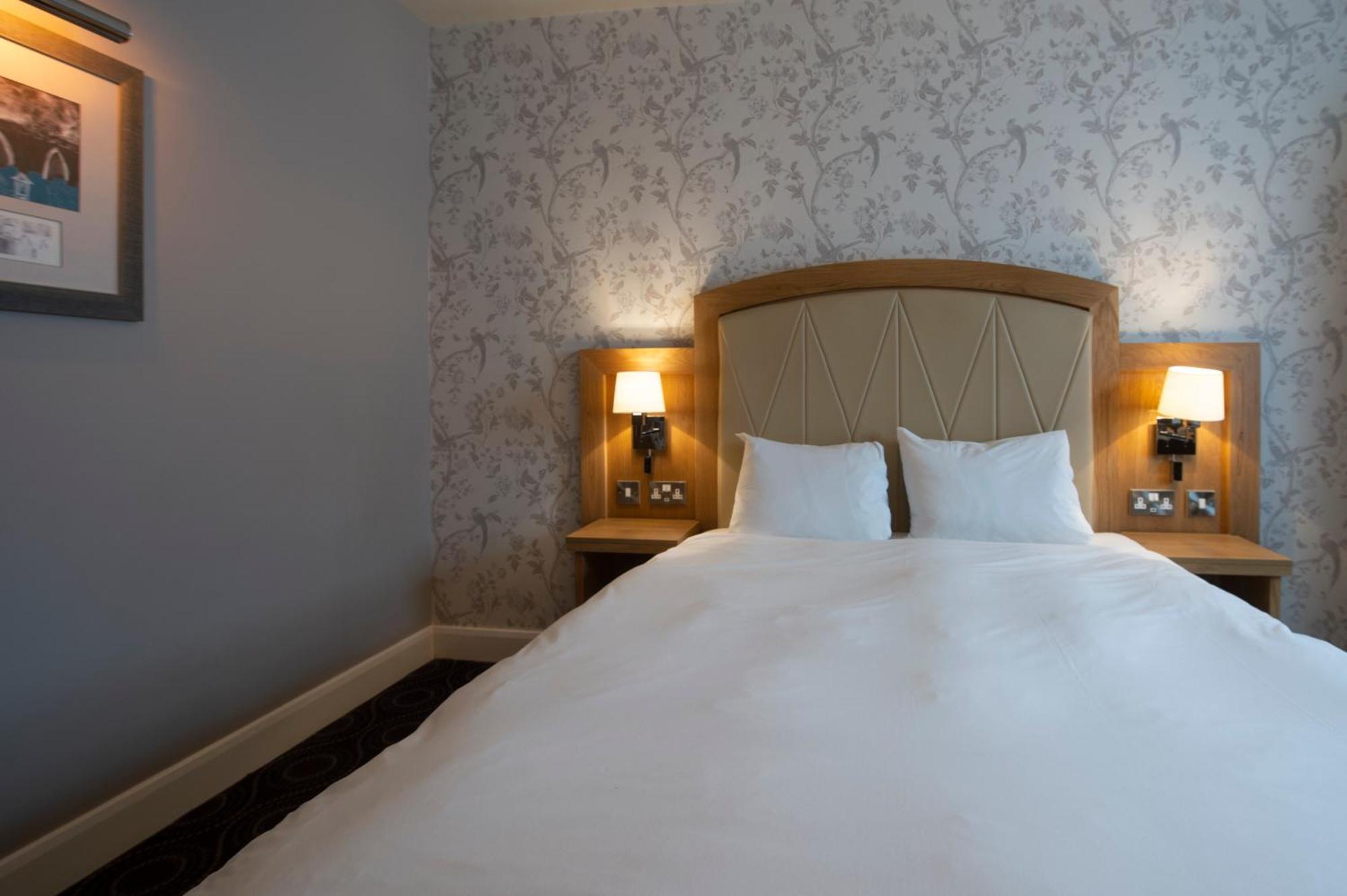 Sandford House Hotel Wetherspoon هنتينجتون المظهر الخارجي الصورة