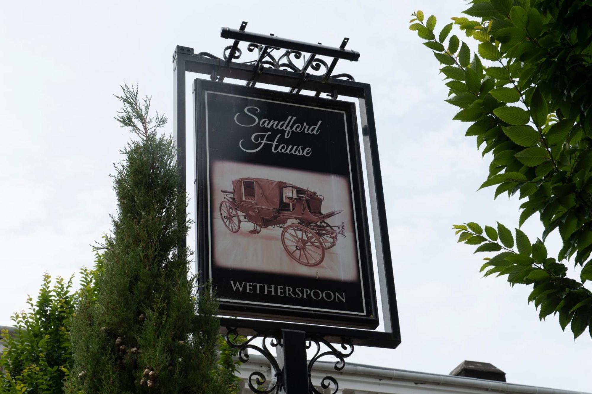Sandford House Hotel Wetherspoon هنتينجتون المظهر الخارجي الصورة