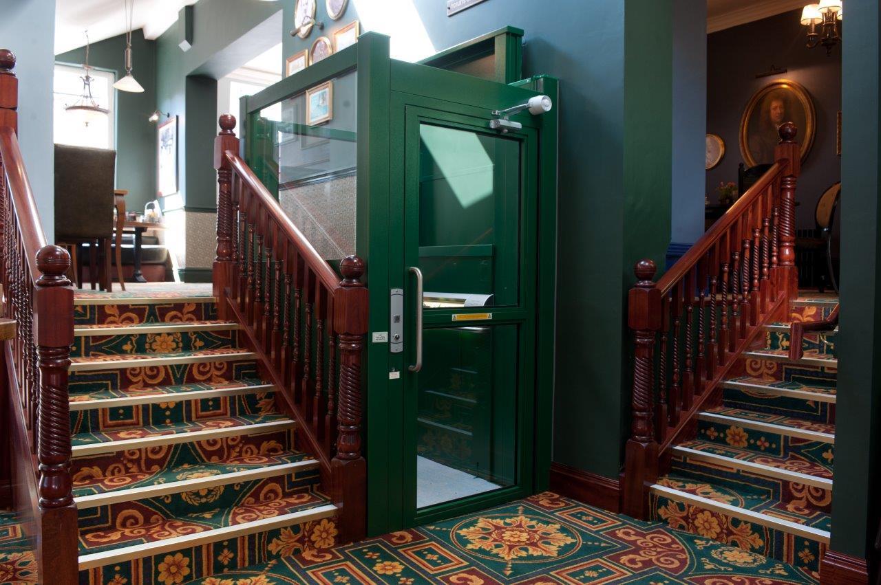 Sandford House Hotel Wetherspoon هنتينجتون المظهر الخارجي الصورة
